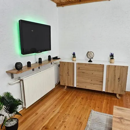 Pocitniska Hisa Alica Holiday home Crna na Koroskem