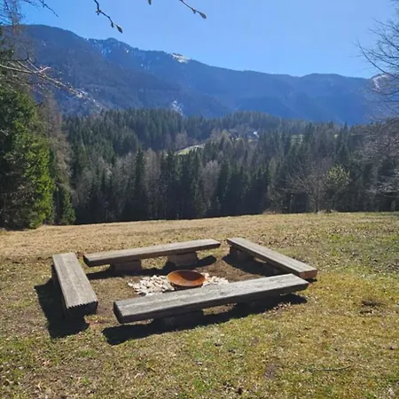 Holiday home Pocitniska Hisa Alica *