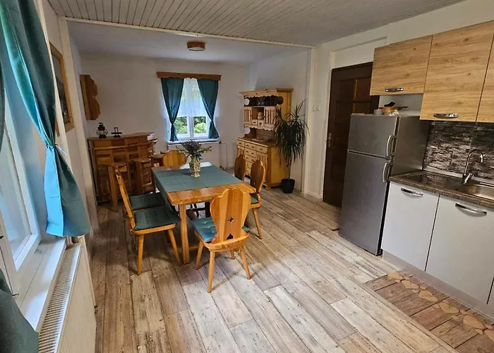 Pocitniska Hisa Alica *